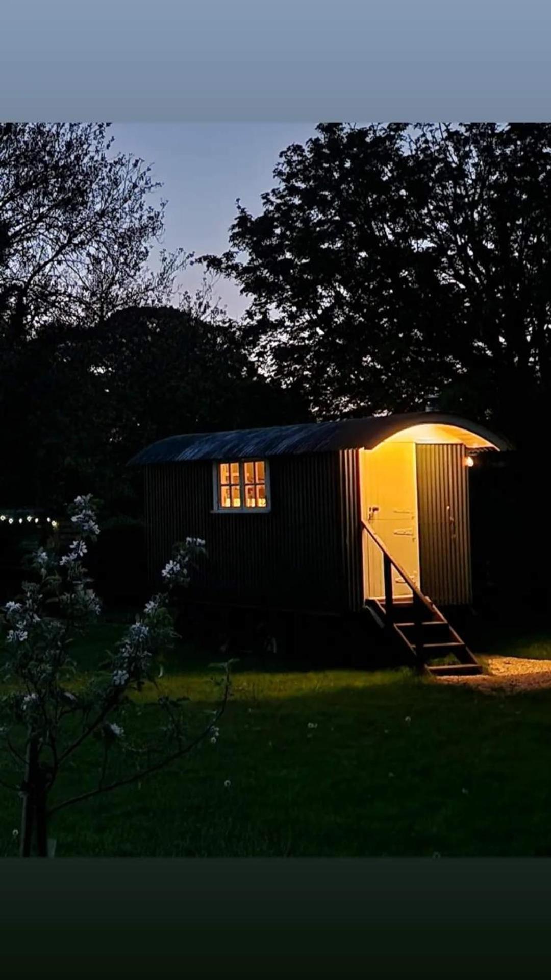 The Delkin Shepherds Huts קאסל קומב מראה חיצוני תמונה